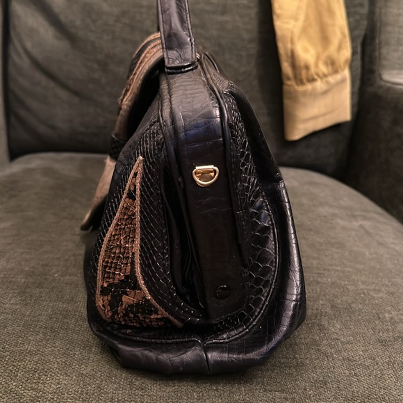 Black Snakeskin Handbag by Sylvia - Picture 3 of 9